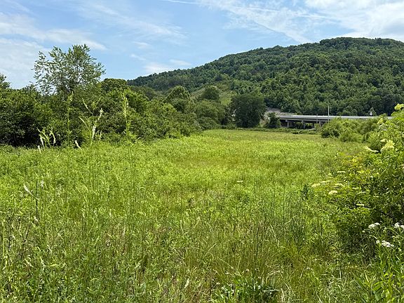 4th image of 3988 State Highway 592