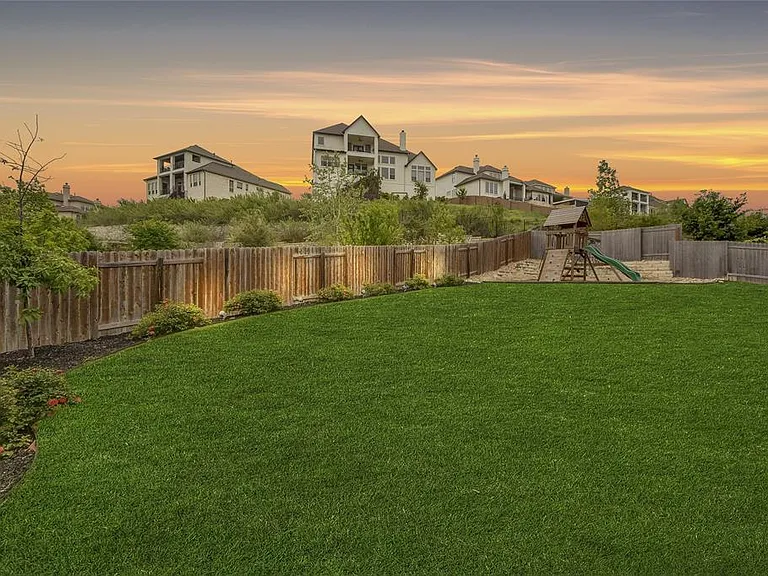 6005 Osceola Trl — Photo 6