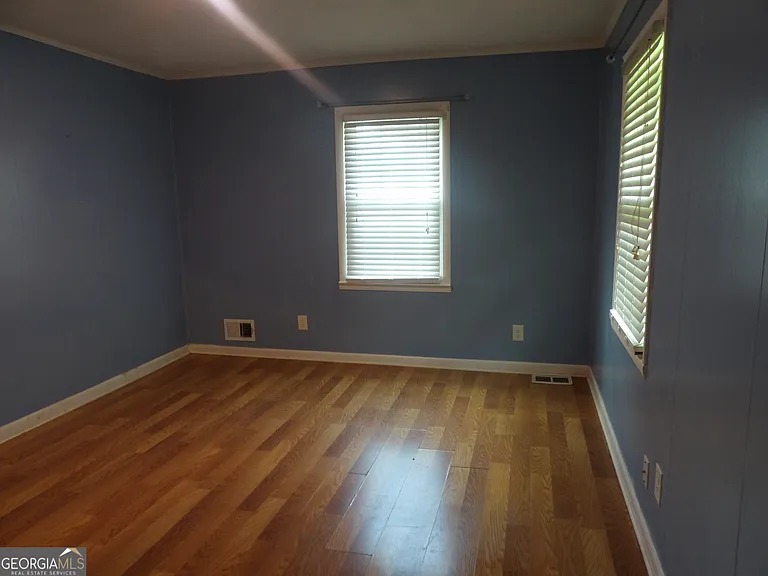 335 Bay Creek Rd — Photo 9