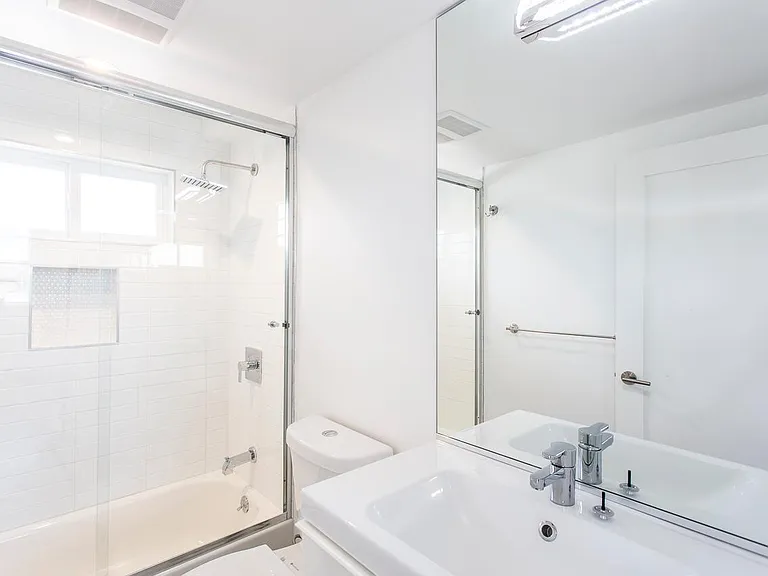 11162 Exposition Blvd #201 — Photo 12