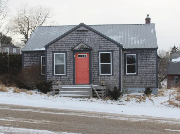 2 Dresner Street, Eastport, ME 04631