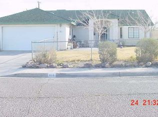 915 Earl Ct, Needles, CA 92363