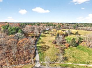 320 Old Ayer Rd, Groton, MA 01450