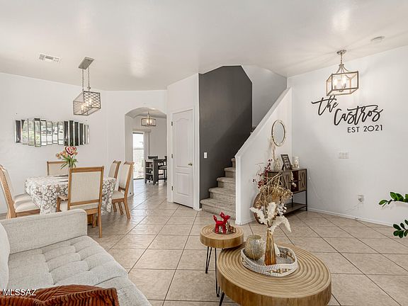 3rd image of 60134 E Verde Vista Ct