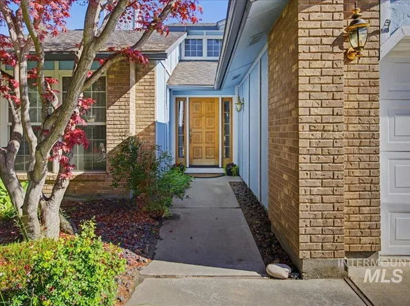 9950 W Alliance Dr, Boise, ID 83704