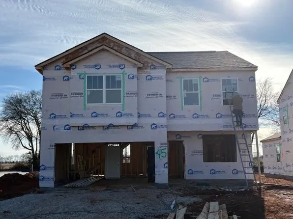 8916 Round Bale Ave, Bowling Green, KY 42104