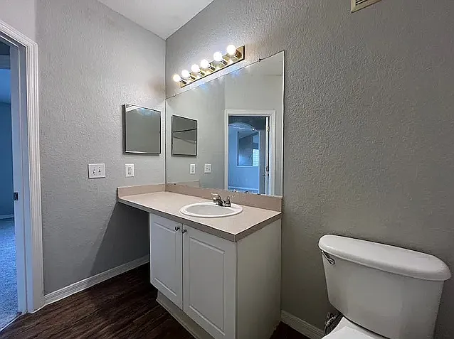 821 Grand Regency Point #201 — Photo 23