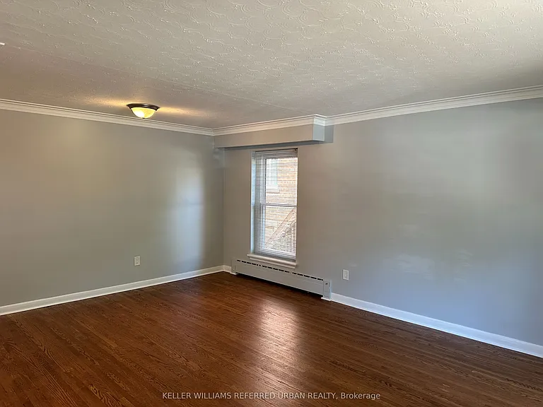34 Rosewell Ave #1 — Photo 7