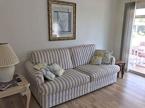 4th image of 26441 Lexington Dr #198