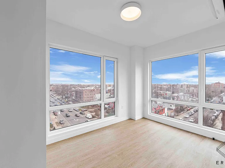 335 Linden Blvd #4D — Photo 10