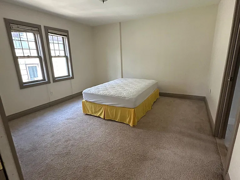 290 Lexington Ave #2 — Photo 10