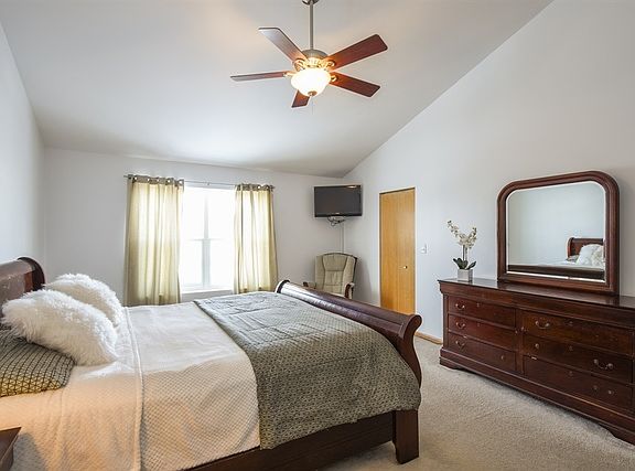 5th image of 909 Seneca Trl