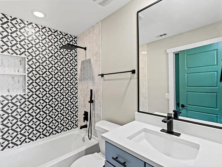 17503 Panorama Dr — Photo 21