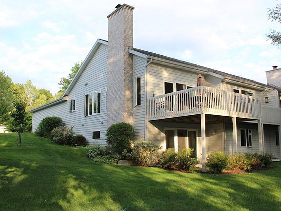 4th image of 7828 Oakmont Ct NE