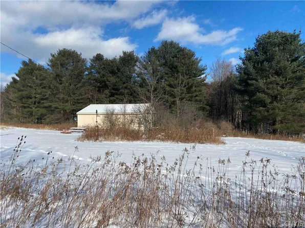 2500 Perkins Rd, Andover, NY 14806