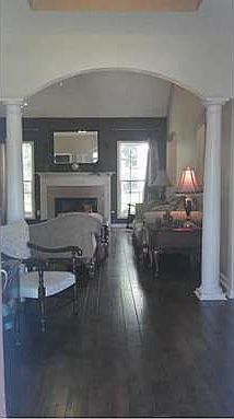 3rd image of 426 Hearthstone Way