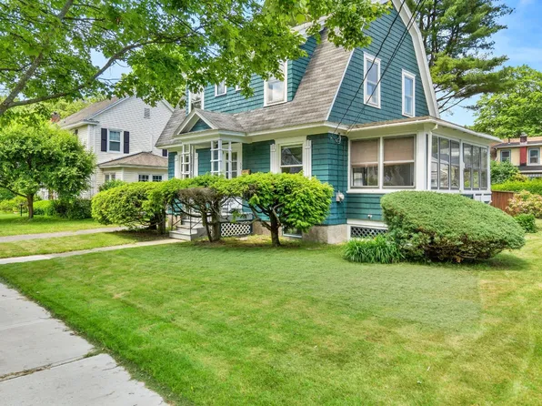 50 Harding St, Pittsfield, MA 01201