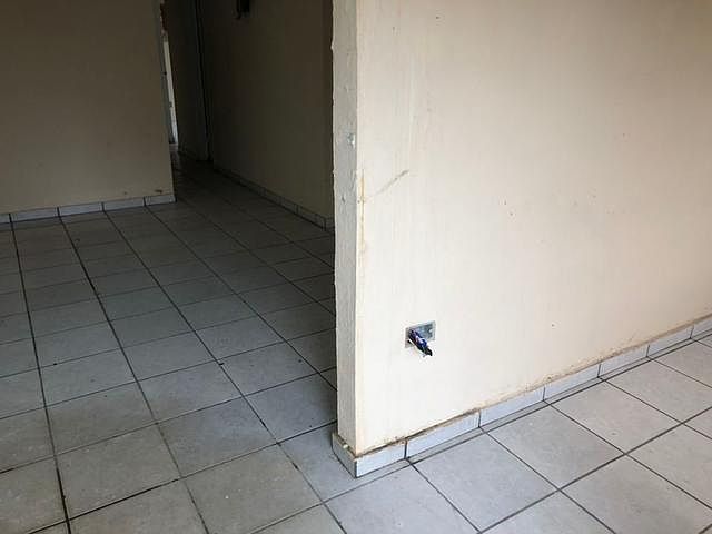 2nd image of 787 Calle 43 SW