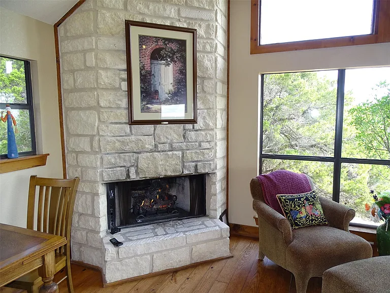 919 Little Ranches Rd — Photo 5
