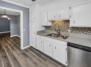 1717 Lacy St W, Columbia, SC 29201