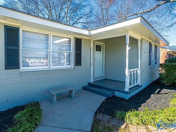 2nd image of 1205 8th Ave SE