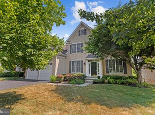 14 Alyssa Dr, Newtown, PA 18940