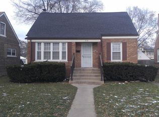216 E 142nd St, Dolton, IL