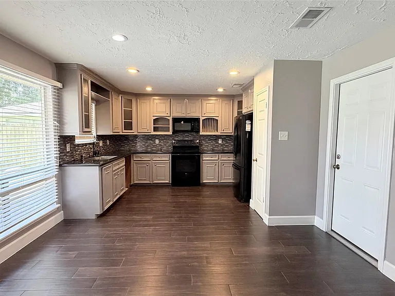 10622 Plum Lake Dr — Photo 15