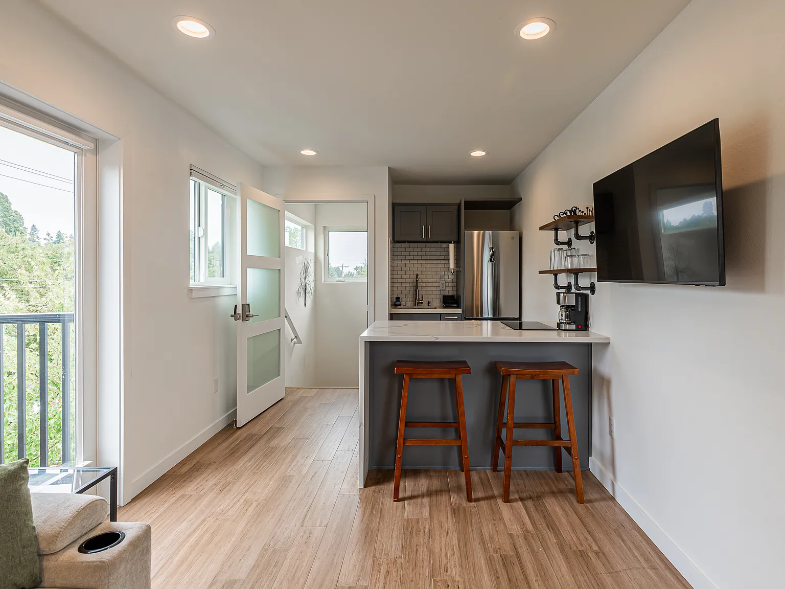 1 bed, 500 sqft, $1,850 — Photo 4