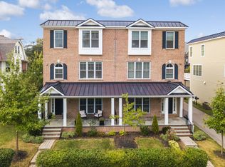 24 S Roberts Rd, Bryn Mawr, PA 19010