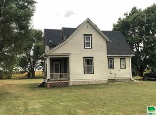 31357 455th Ave, Meckling, SD 57069