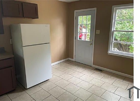 2nd image of 2429 Butternut Hill Ct
