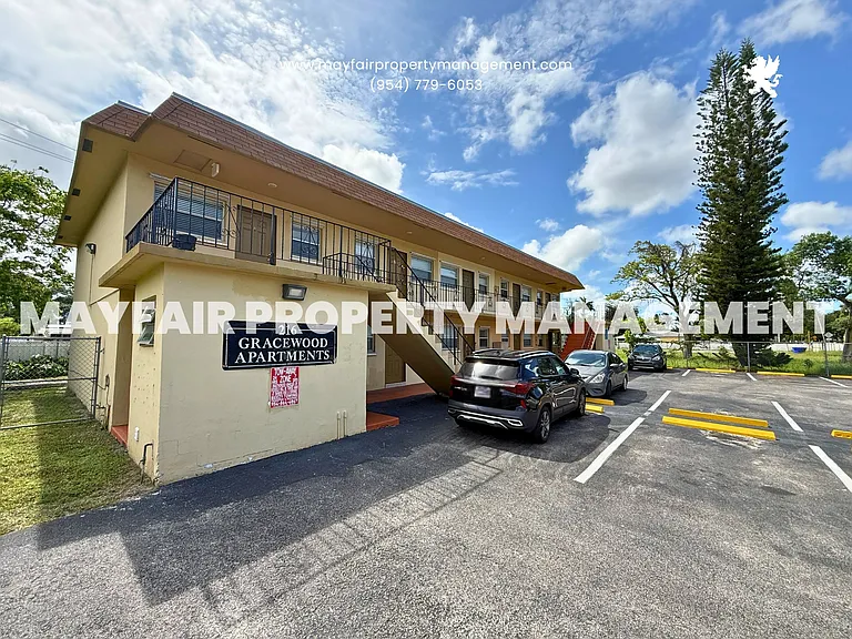 216 N 61st Ave #10 — Photo 14