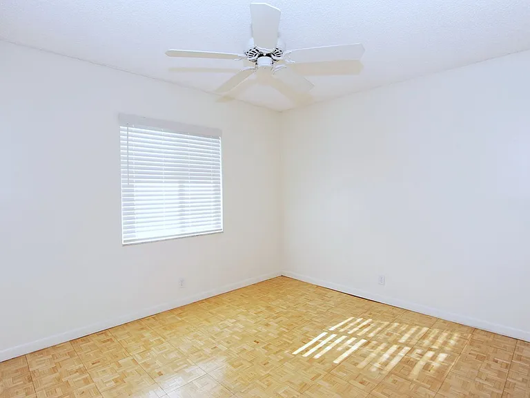 1000 Manatee Rd — Photo 7