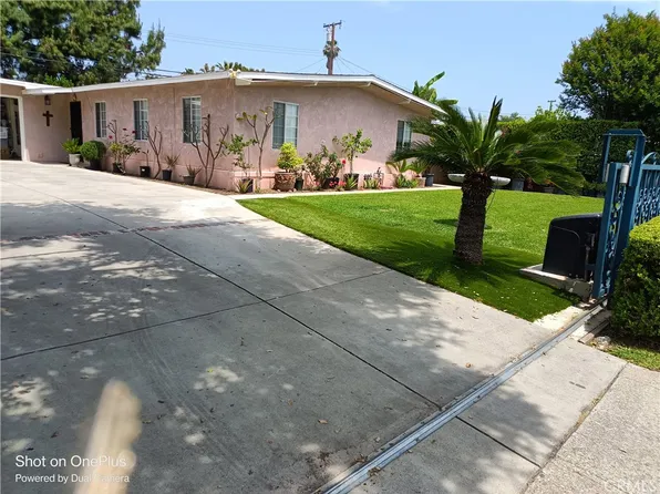 18345 E Gaillard St, Azusa, CA 91702