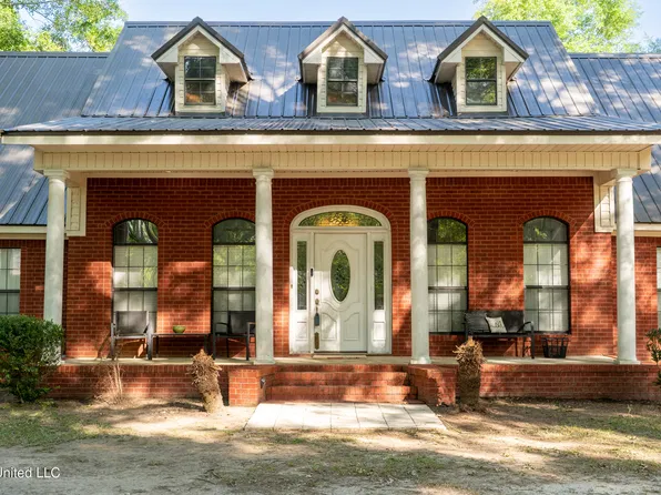 145 Stonecypher Rd, Lucedale, MS 39452