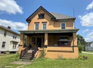 33 Cherry Ave, Niles, OH 44446