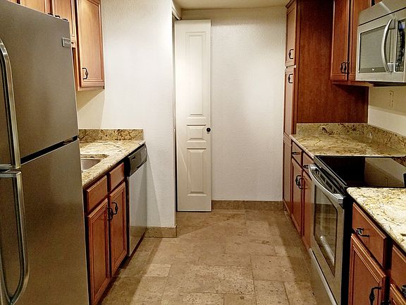 4th image of 8500 E Indian School Rd Unit 120