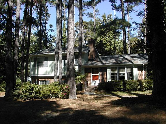 210 Bennington Drive