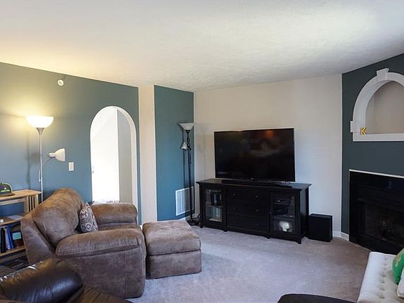 5th image of 1116 Arrowhead Dr