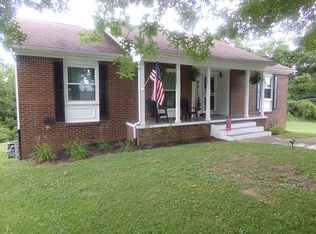 843 Terre Haute Dr, Maysville, KY 41056
