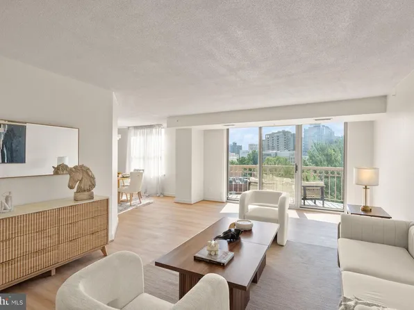 5000 Battery Ln APT 706, Bethesda, MD 20814