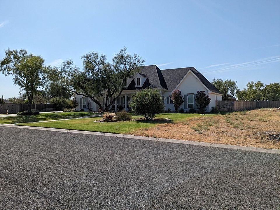2nd image of 1420 Carnoustie Ct #8E