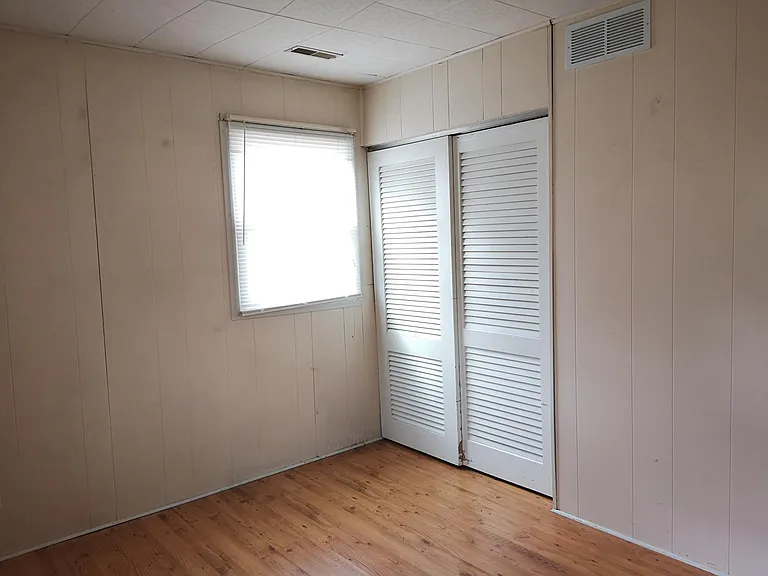 2610 Midlex Ct — Photo 9