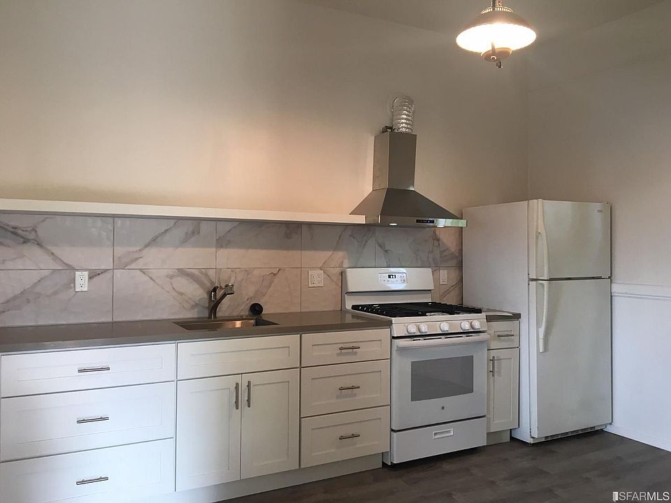 1st image of 546 Mississippi St
