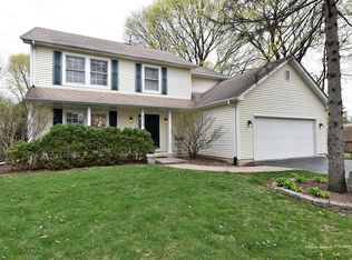 719 Center St, Geneva, IL 60134