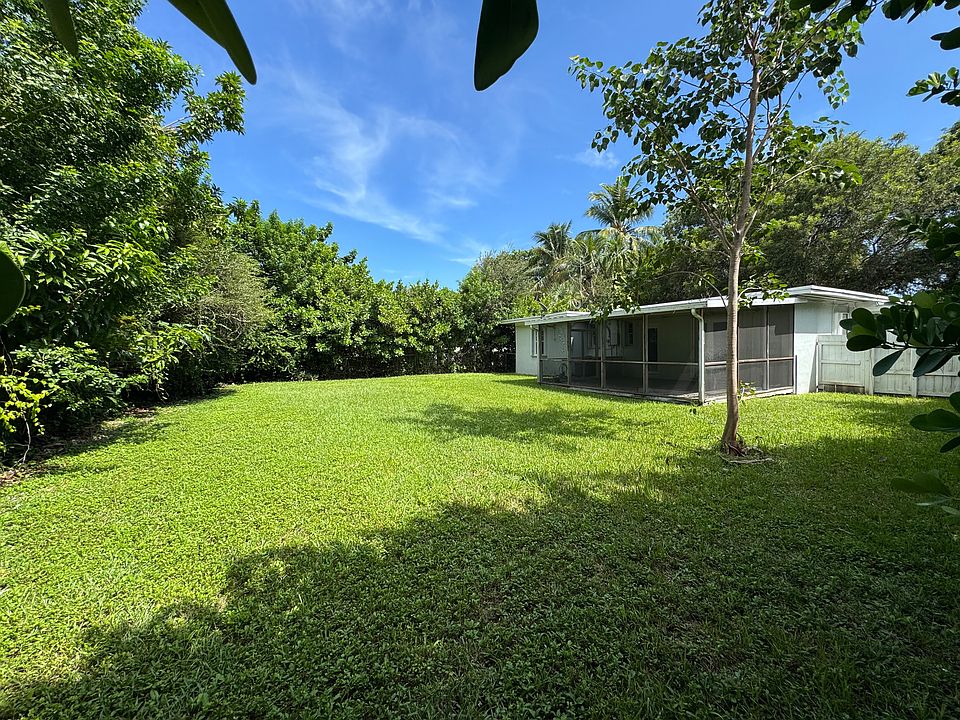 1st image of 5765 SW 48th St