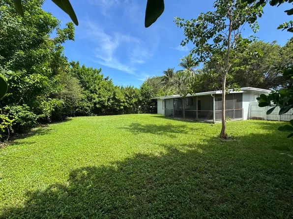 5765 SW 48th St, Miami, FL 33155