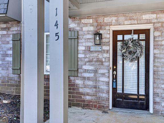 2nd image of 145 Rondak Cir SE