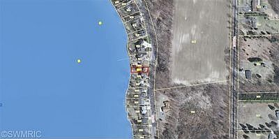 3rd image of 7223 Davies Dr NE